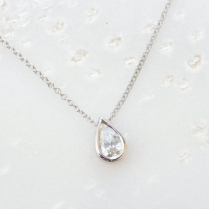 0.30 Carats Pear Shape Moissanite Bezel Setting Necklace