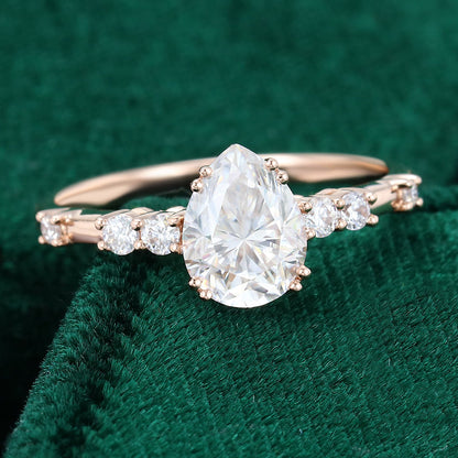 1.0 CT Pear Shaped Moissanite Pave Setting Engagement Ring 3