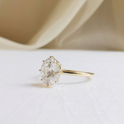 1.50 CT Round Shaped Moissanite Solitaire Engagement Ring 4