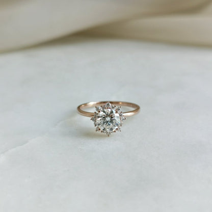 0.80 CT Round Shaped Cluster Halo Engagement Ring 3