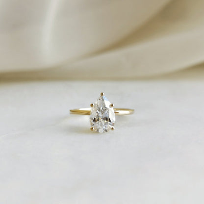 1.36 CT Pear Shaped Moissanite Solitaire Engagement Ring 5