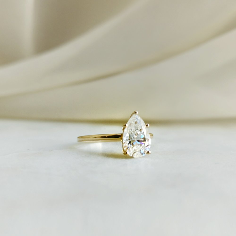 1.36 CT Pear Shaped Moissanite Solitaire Engagement Ring 7