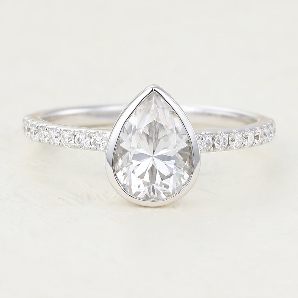 1.0 CT Pear Shaped Moissanite Pave Setting Engagement Ring 1