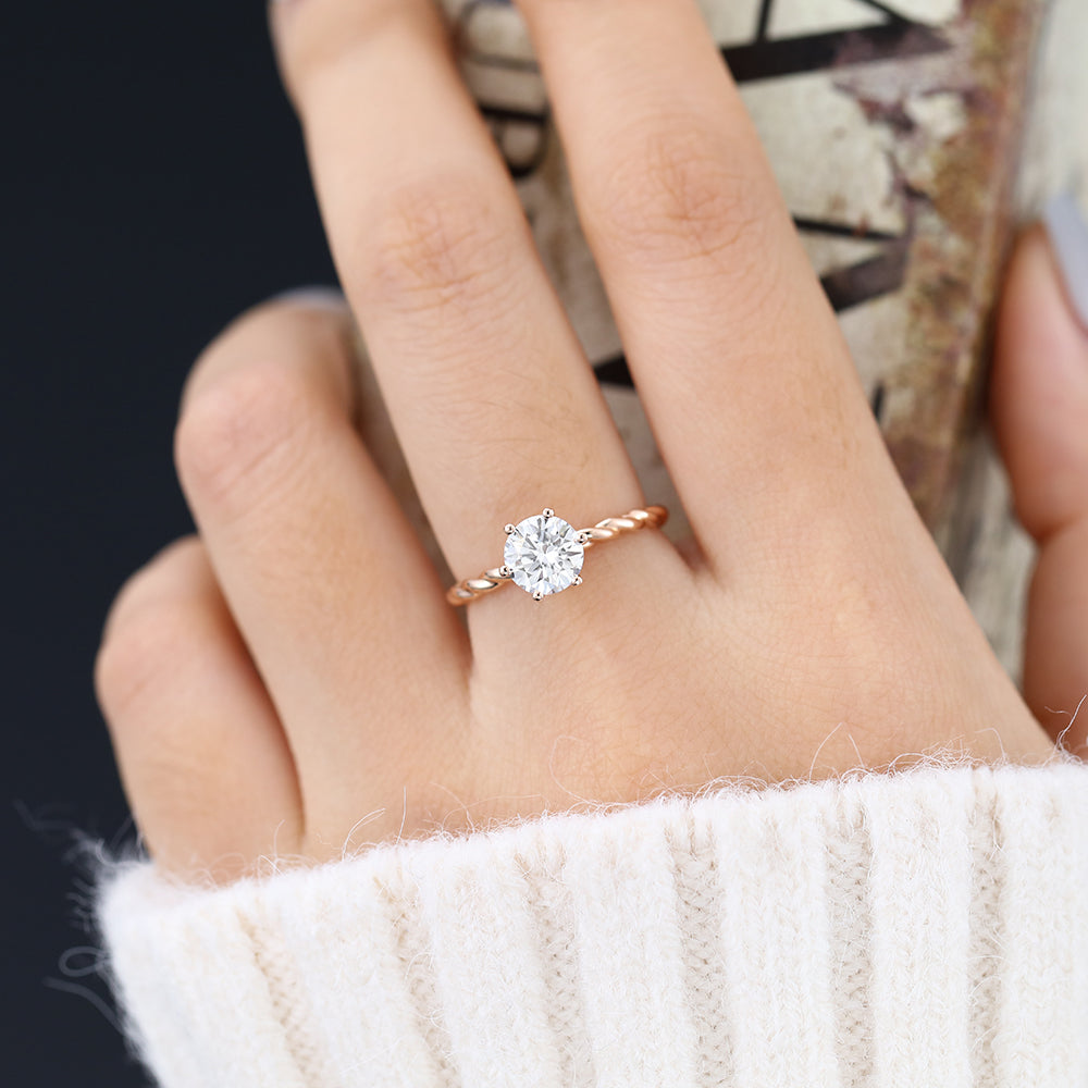 0.88 CT Round Shaped Moissanite Solitaire Engagement Ring 6